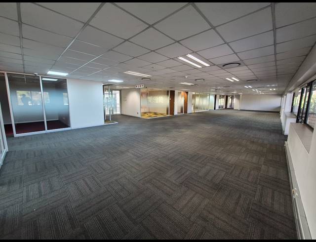 632M² OFFICE TO LET IN WOODMEAD